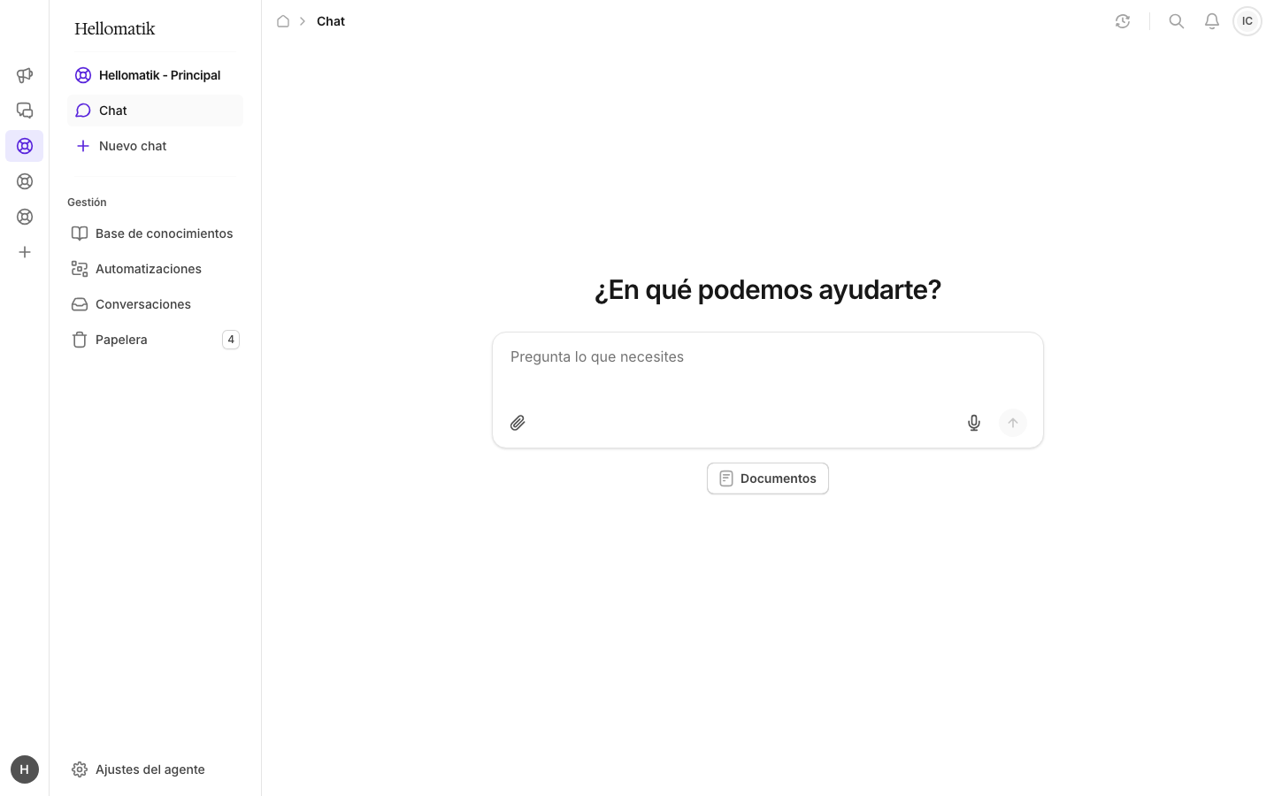 Real screenshot of the platform: the agent in conversation, using the company's knowledge